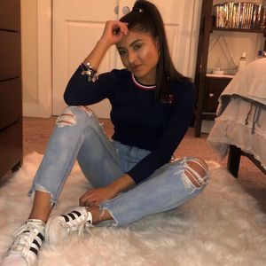 Meet your Posher, Alyssa